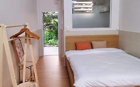 Tran Phu Riverside House Guest House